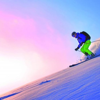 beheizbare-kleidung-ski-wintersport